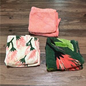 Opalhouse Pink and Green Floral Washcloths
